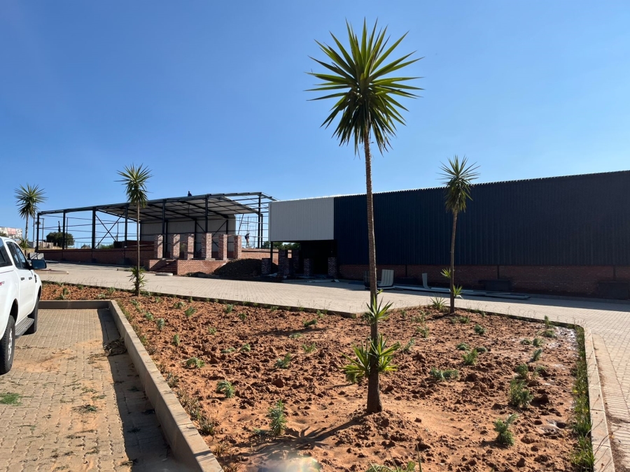 To Let commercial Property for Rent in Tredenham Free State